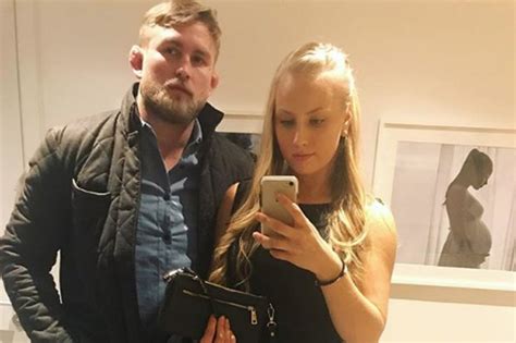 Who is Alexander Gustafsson's Current girlfriend .